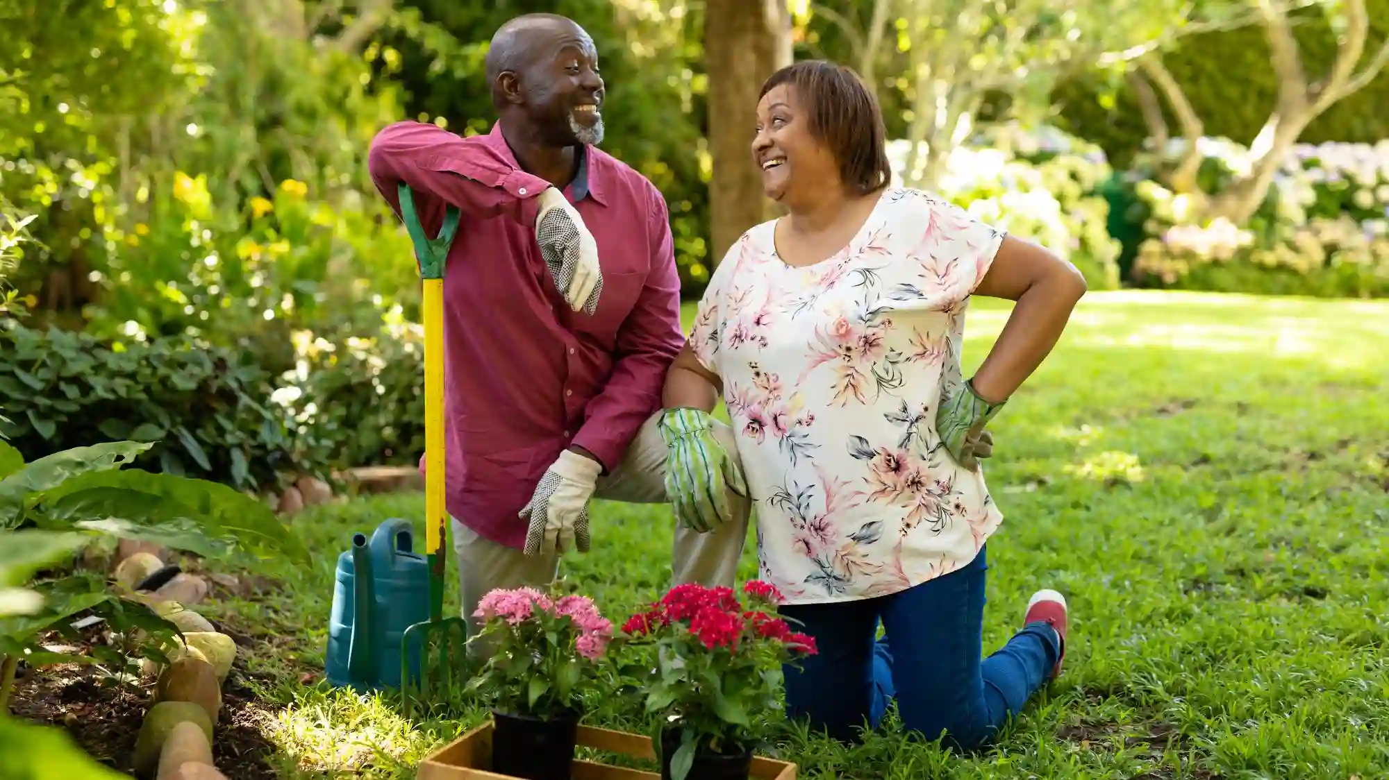 19 Easy and Stress-Free Jobs for Seniors After Retirement